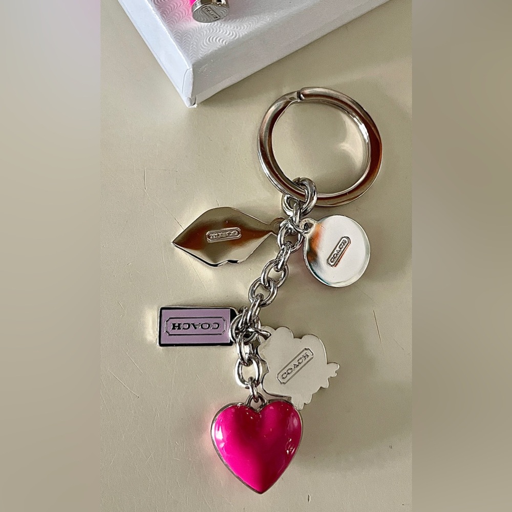 Coach 2 Pc Keychain/Bag Charm & Ink Pen New - Picture 6 of 10